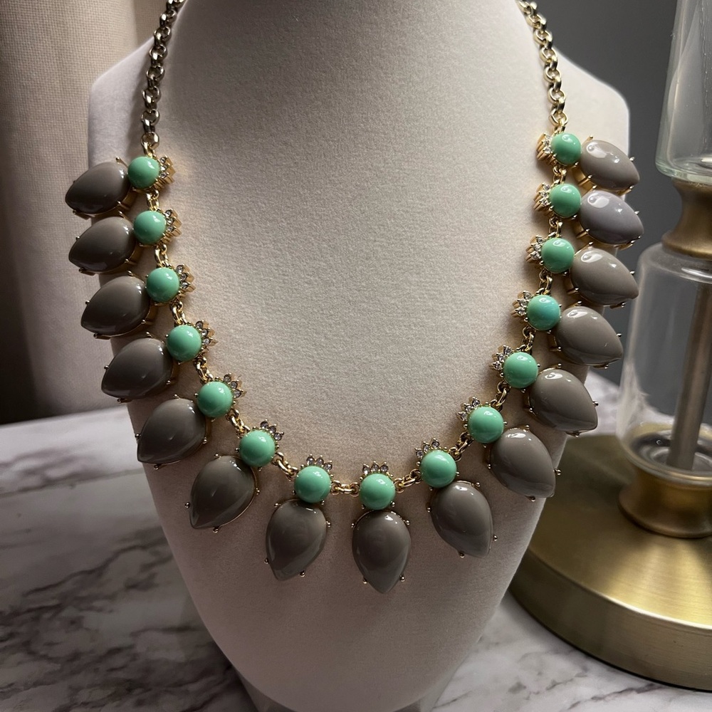 Elegant Gray and Mint Necklace